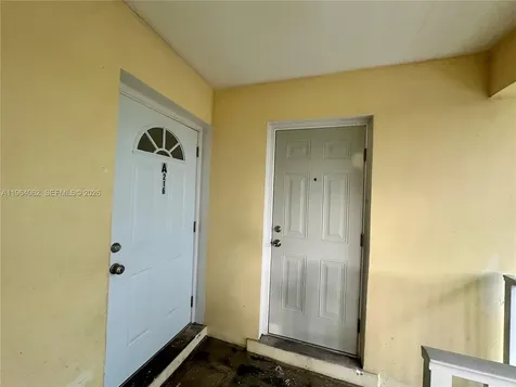 7308 SW 82nd Street Miami FL 33143