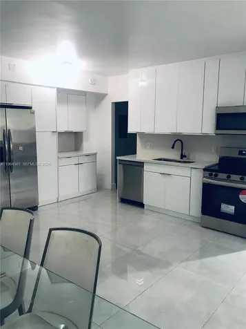 10185 Collins Avenue Bal Harbour FL 33154