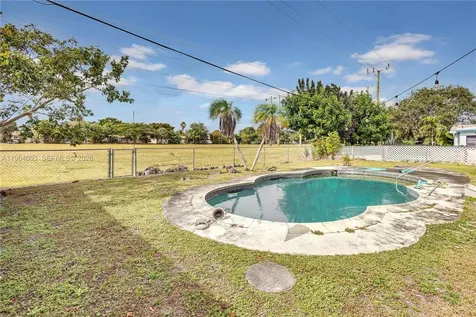 509 NW 70th Way Margate FL 33063