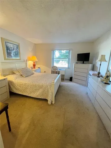 5180 E Sabal Palm Boulevard Tamarac FL 33319