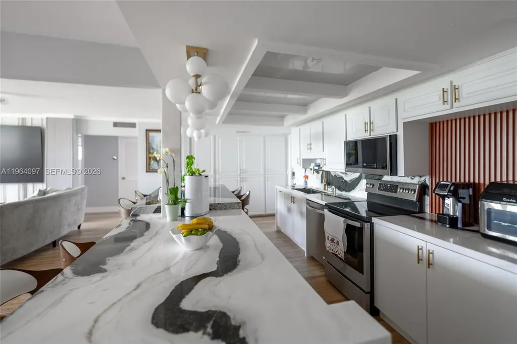 3910 Crystal Lake Drive Deerfield Beach FL 33064