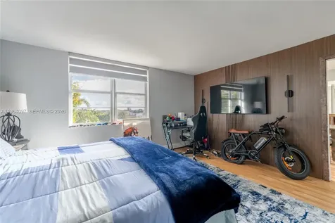 3910 Crystal Lake Drive Deerfield Beach FL 33064