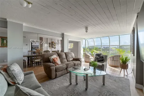 3910 Crystal Lake Drive Deerfield Beach FL 33064