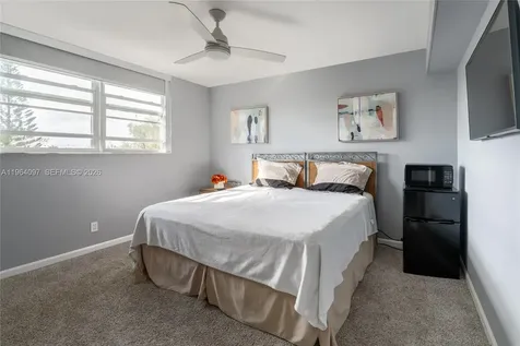 3910 Crystal Lake Drive Deerfield Beach FL 33064