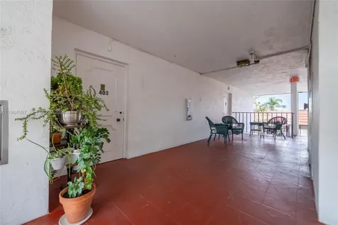3910 Crystal Lake Drive Deerfield Beach FL 33064