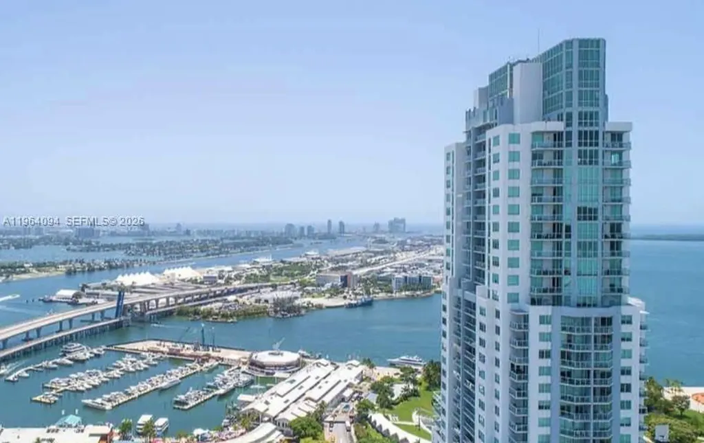 244 Biscayne Boulevard Miami FL 33132