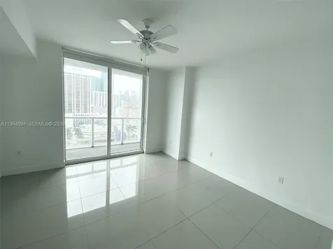 244 Biscayne Boulevard Miami FL 33132