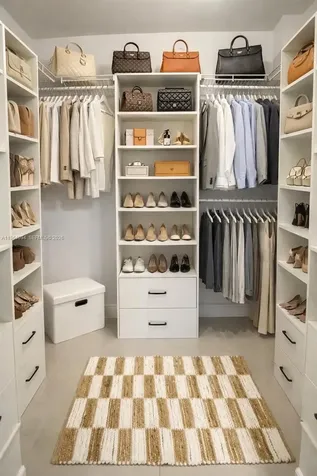 244 Biscayne Boulevard Miami FL 33132