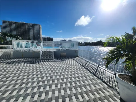 1913 S Ocean Drive Hallandale Beach FL 33009