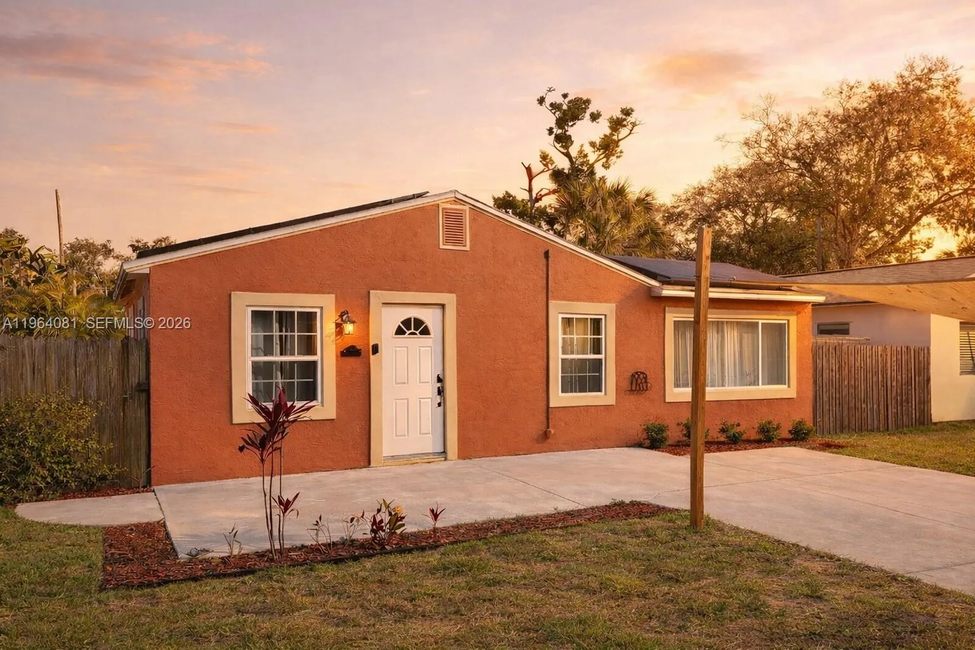 5613 N 19th Avenue S Other City - In The State Of Florida FL 33707