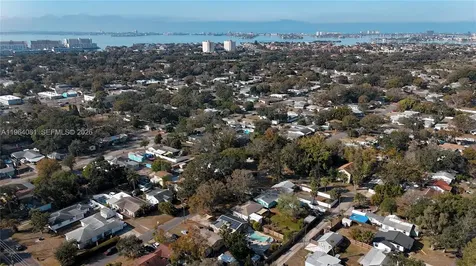 5613 N 19th Avenue S Other City - In The State Of Florida FL 33707