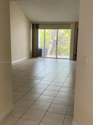 4772 NW 97th Place Doral FL 33178