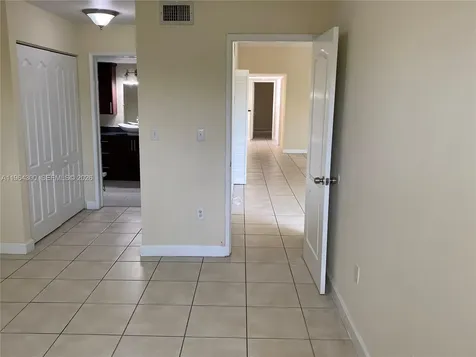 4772 NW 97th Place Doral FL 33178