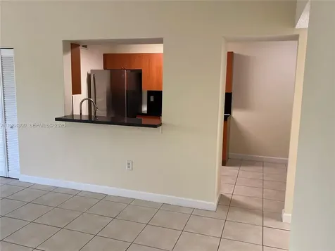 4772 NW 97th Place Doral FL 33178