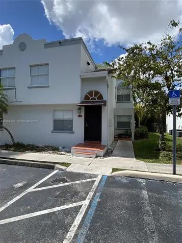 4772 NW 97th Place Doral FL 33178