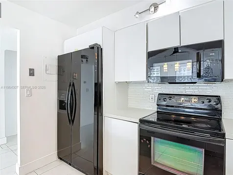 2801 NE 183rd Street Aventura FL 33160