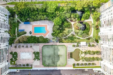 2801 NE 183rd Street Aventura FL 33160