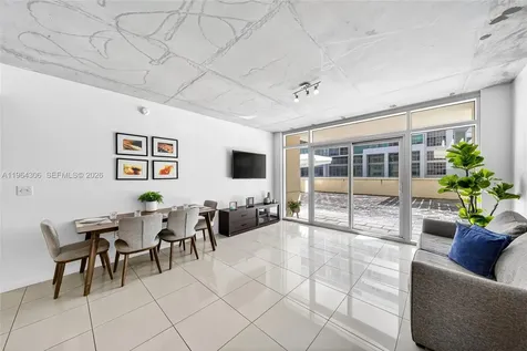 3250 NE 1st Avenue Miami FL 33137