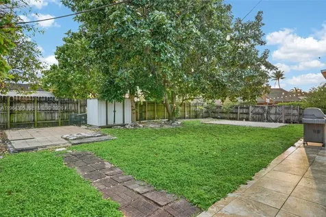 1110 NE 204th Terrace Miami FL 33179