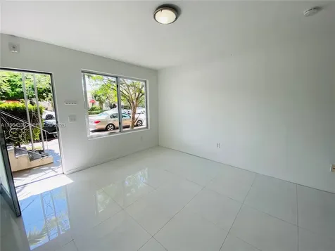 801 15th Street Miami Beach FL 33139
