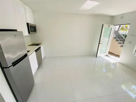 801 15th Street Miami Beach FL 33139