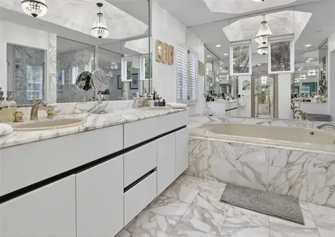 3500 Island Bl Aventura FL 33160