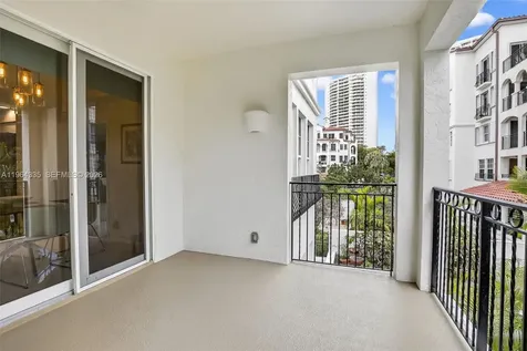 3500 Island Bl Aventura FL 33160