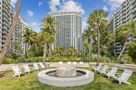 1500 Bay Road Miami Beach FL 33139