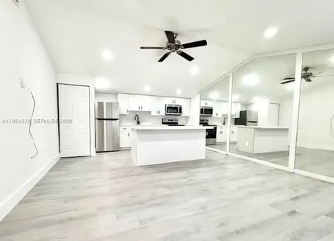 2806 Taylor Street Hollywood FL 33020