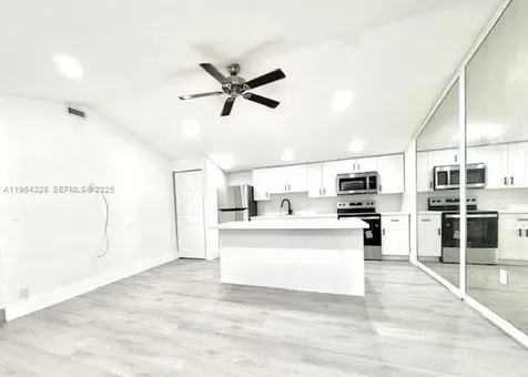 2806 Taylor Street Hollywood FL 33020