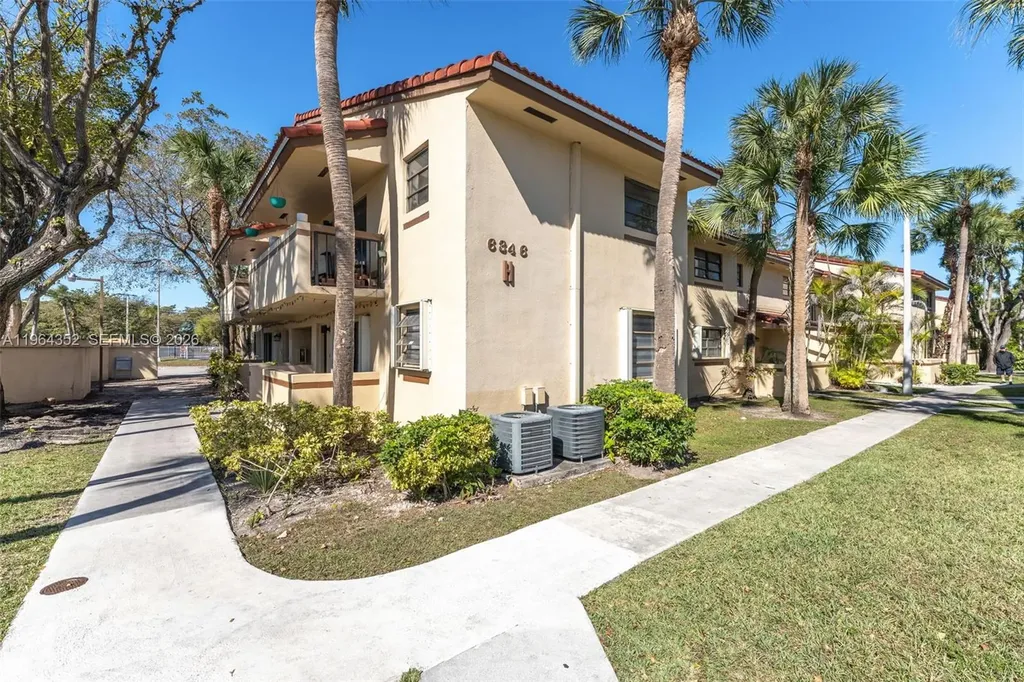 6346 SW 136th Court Miami FL 33183