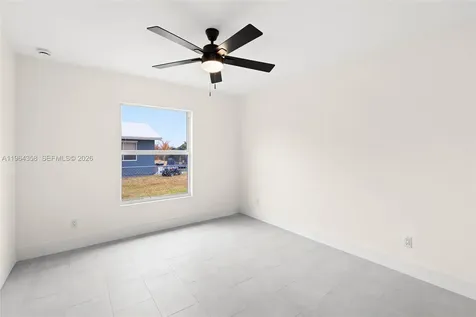 560 SW Carter Avenue Port St. Lucie FL 34983