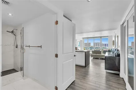 400 Sunny Isles Boulevard Sunny Isles Beach FL 33160
