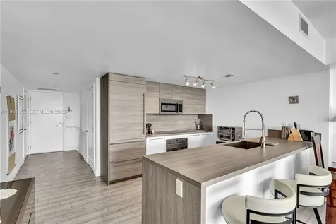 400 Sunny Isles Boulevard Sunny Isles Beach FL 33160