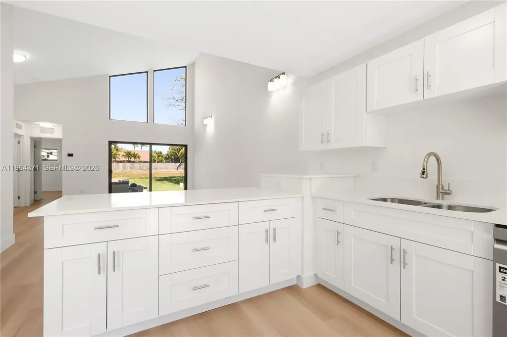 10675 NW 30th Place Sunrise FL 33322