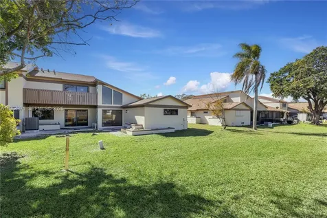 10675 NW 30th Place Sunrise FL 33322
