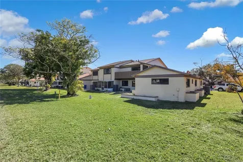 10675 NW 30th Place Sunrise FL 33322