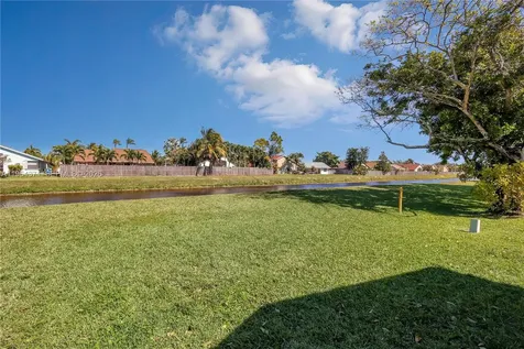 10675 NW 30th Place Sunrise FL 33322