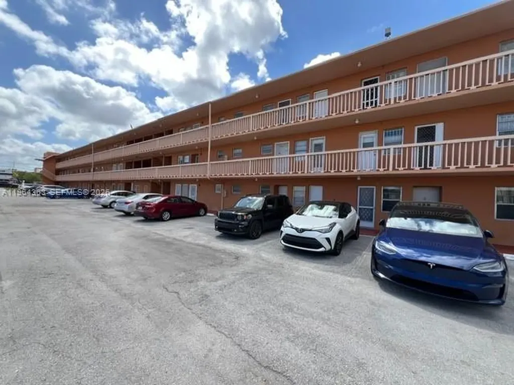 1591 NE Miami Gardens Drive Miami FL 33179