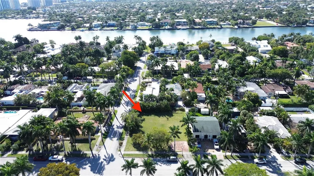 1000 Harrison Street Hollywood FL 33019