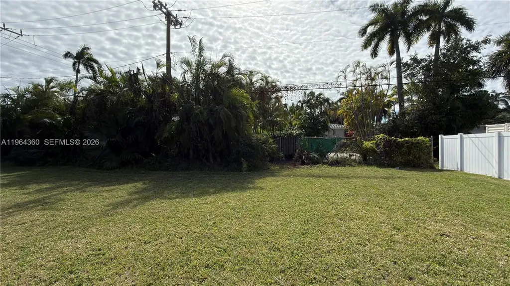 1000 Harrison Street Hollywood FL 33019