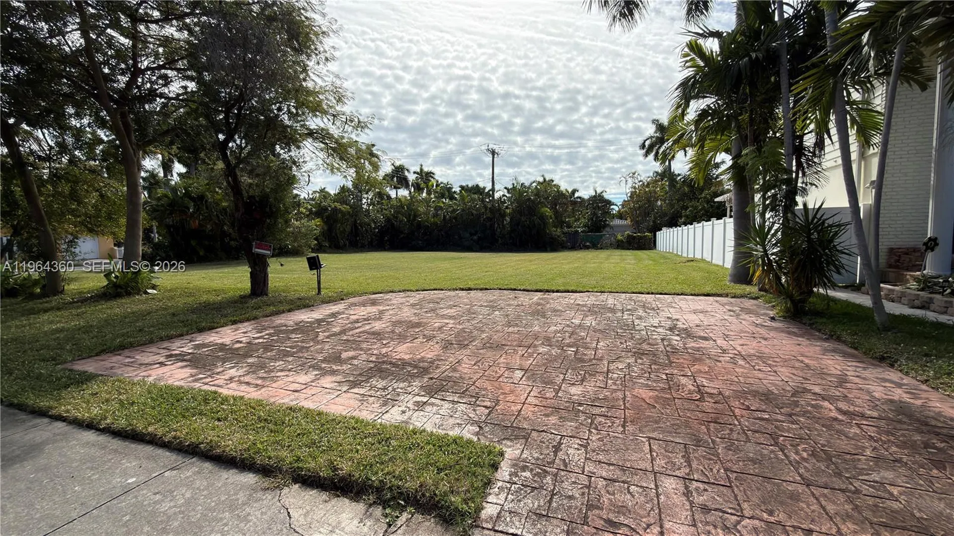 1000 Harrison Street Hollywood FL 33019