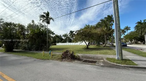 1000 Harrison Street Hollywood FL 33019