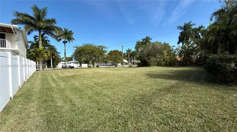 1000 Harrison Street Hollywood FL 33019