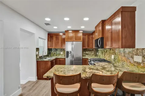 1517 Moffett Street Hollywood FL 33020
