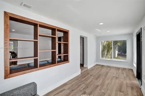 1517 Moffett Street Hollywood FL 33020