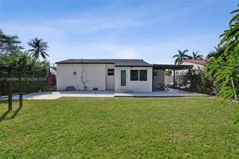 1517 Moffett Street Hollywood FL 33020