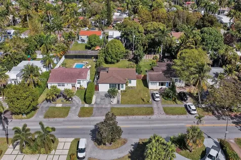 1517 Moffett Street Hollywood FL 33020