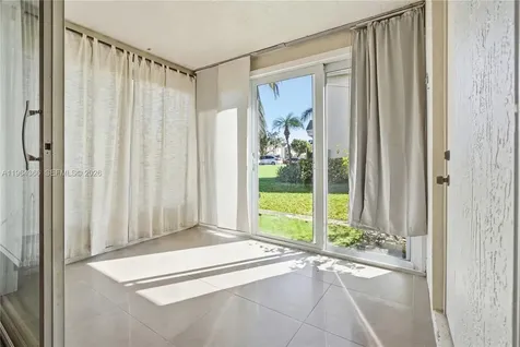 2 Simonton Circle Weston FL 33326