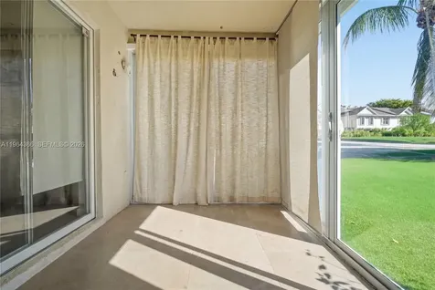 2 Simonton Circle Weston FL 33326